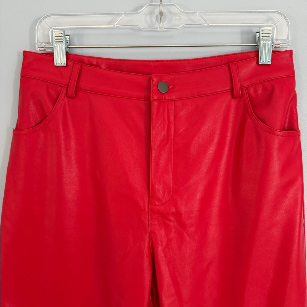 Women’s  Red Faux Leather Pants SZ M with Pockets - Picture 2 of 11